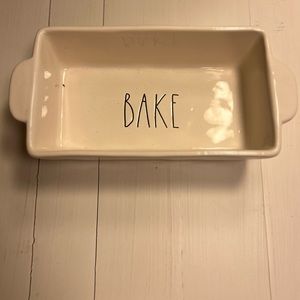 Rae Dunn BAKE dish